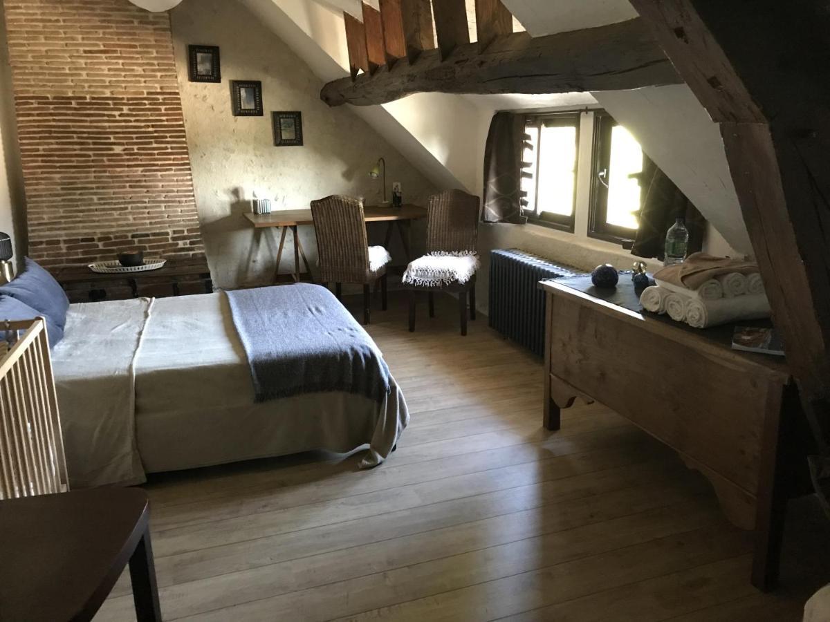 Chez Gustave&Compagnie Panzió Choussy Kültér fotó